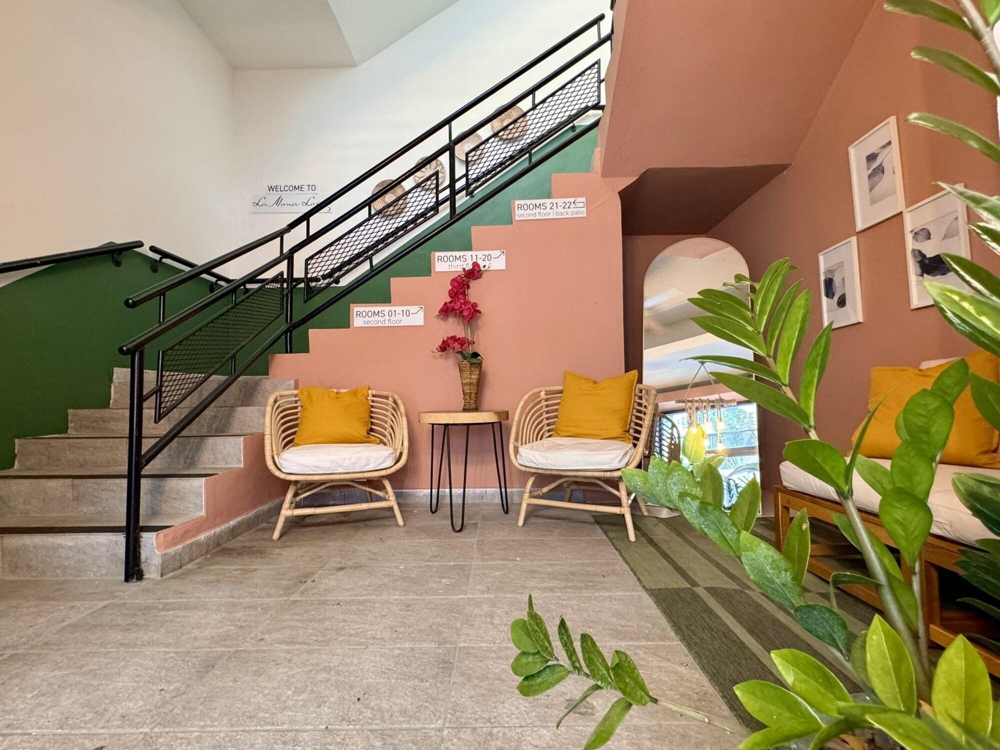 Vista Lobby La Mona Loiza Apartments Complex