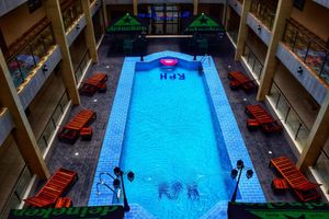 Alojamiento - Regent Palace Hotel