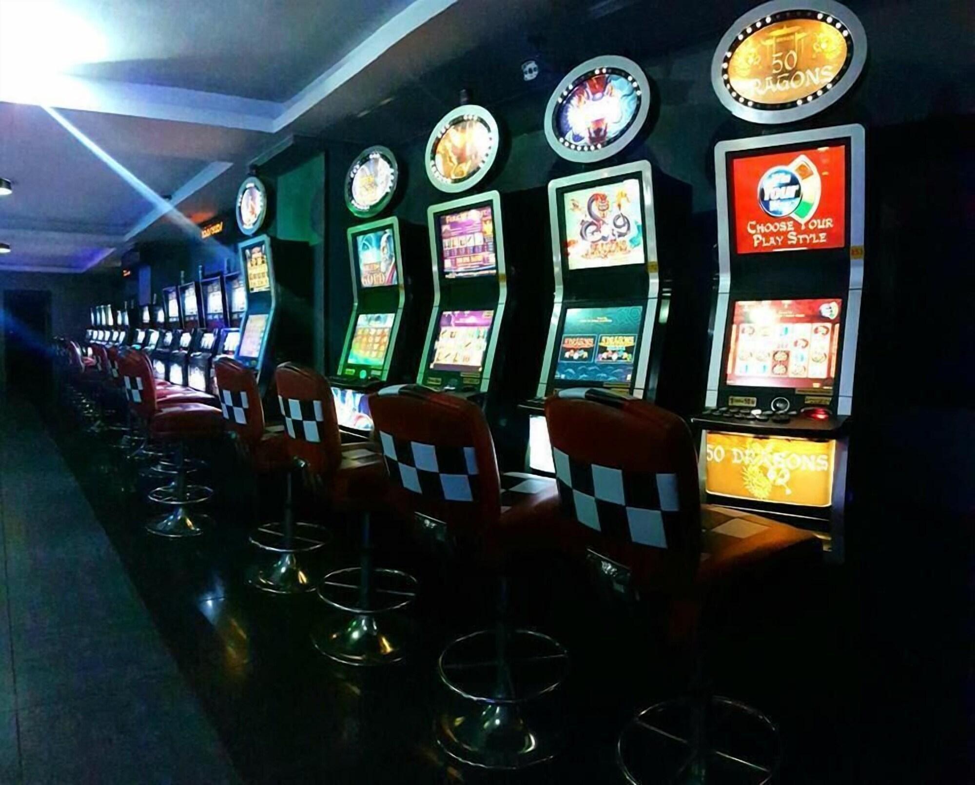 Instalaciones Recreativas Hotel Le Pousse Pousse