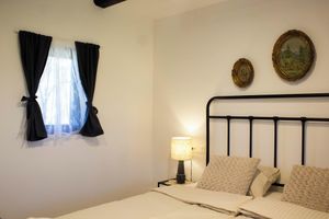 Alquiler Vacacional - Cozy 1-bedroom cottage in adorable Zorkovac with a fireplace and AC