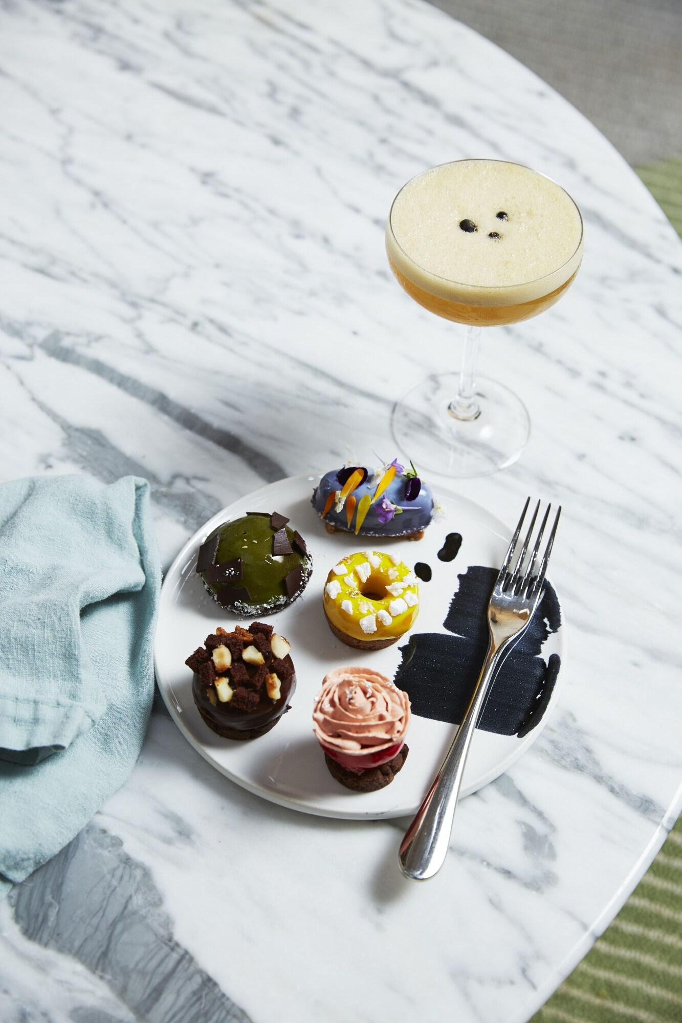 Restaurant Ovolo Sydney Woolloomooloo, a Wyndham Hotel