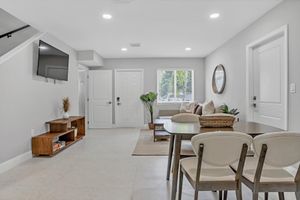 Alquiler Vacacional - Up to 30 Guests in 3 Identical Brand New Townhomes in Downtown Fort Lauderdale