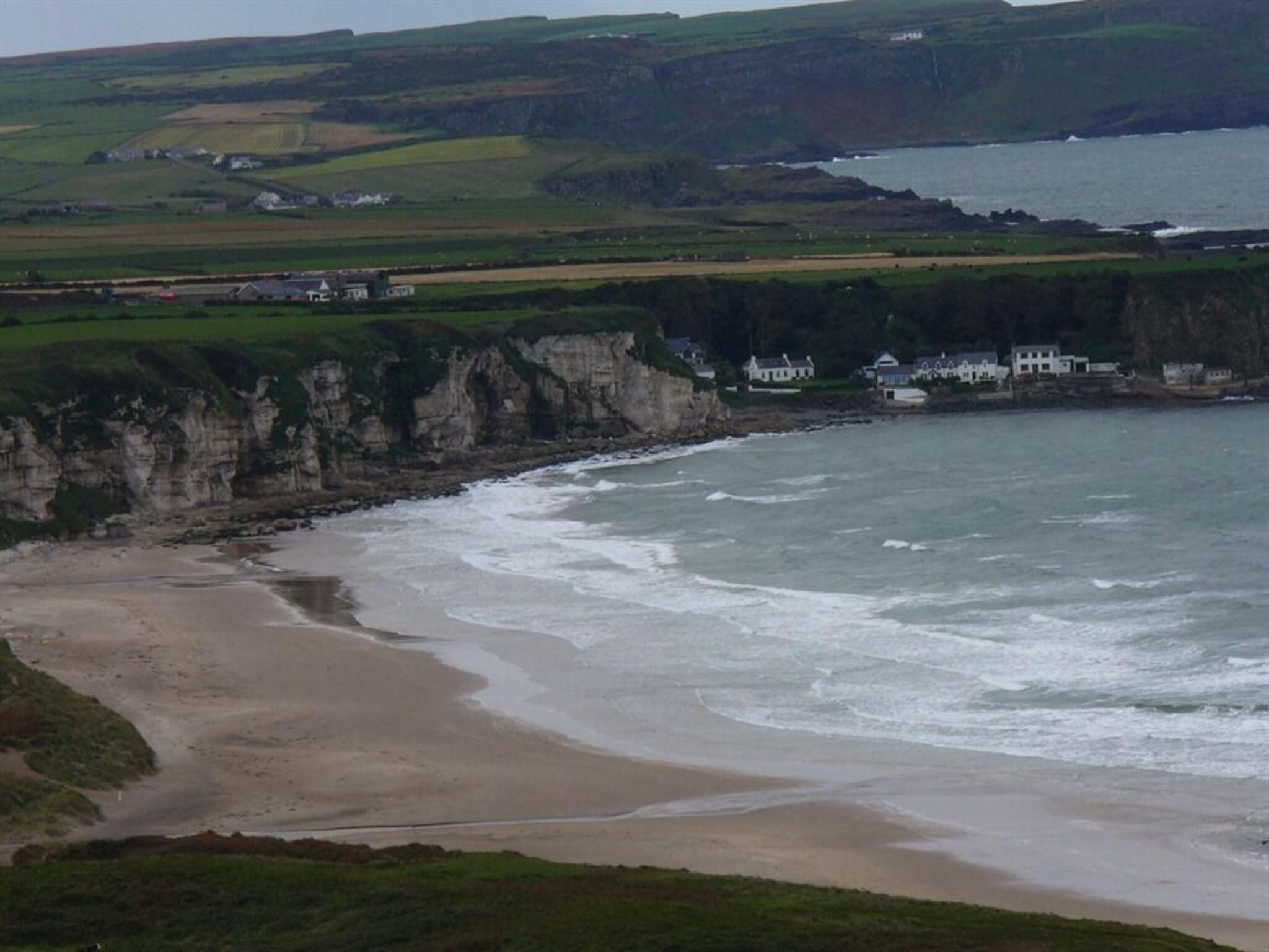 Playa Causeway Tavern B&B