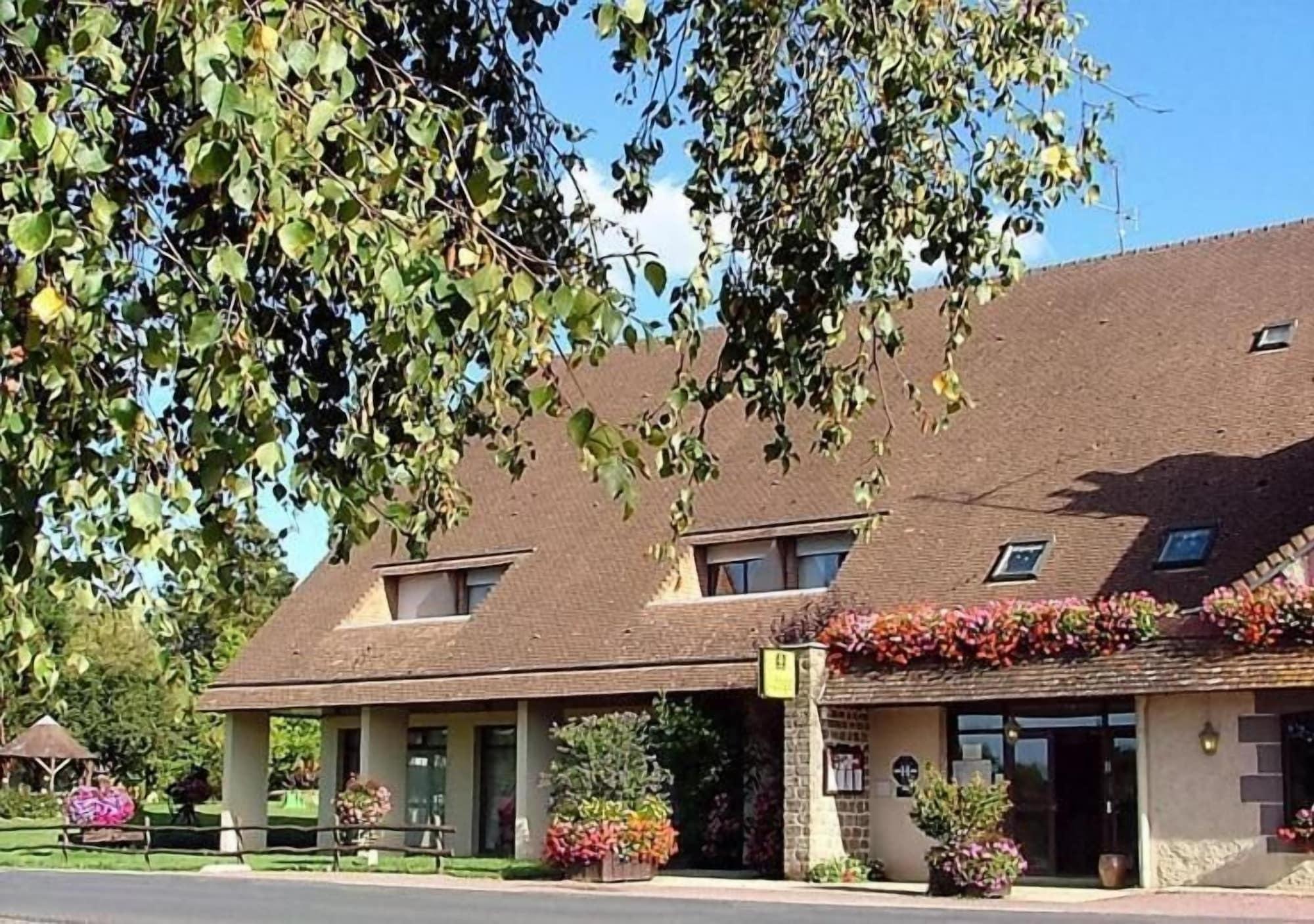 Vista Exterior Auberge d'Andaines