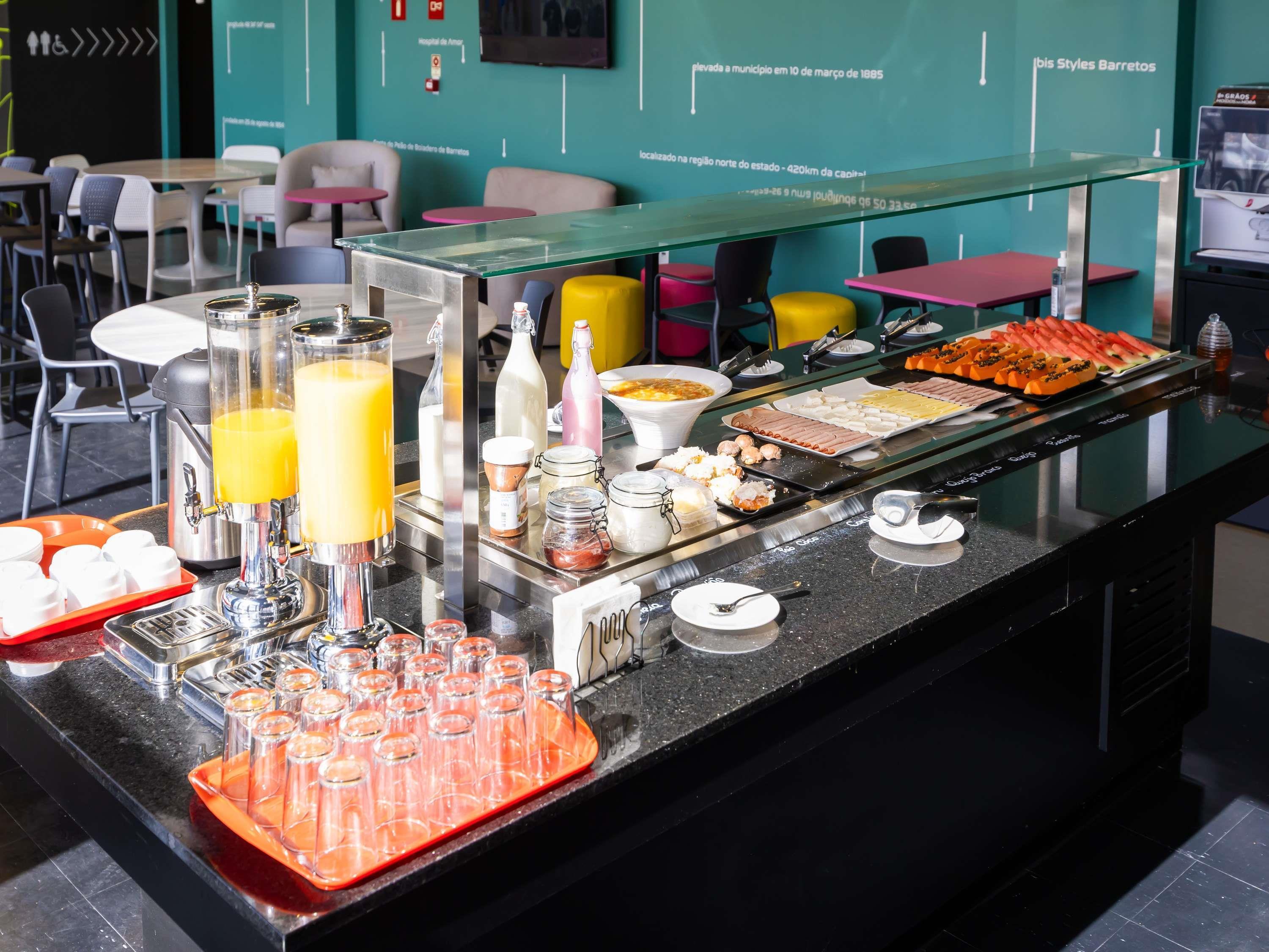 Restaurant Ibis Styles Barretos