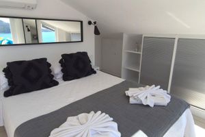 Alquiler Vacacional - Contemporary luxury villa 150 mtrs from the sea with private pool