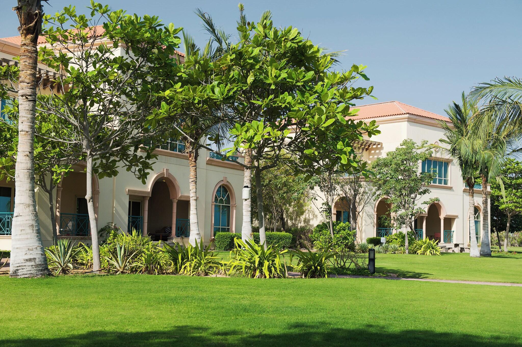 Vista Exterior Al Raha Beach Resort & Spa