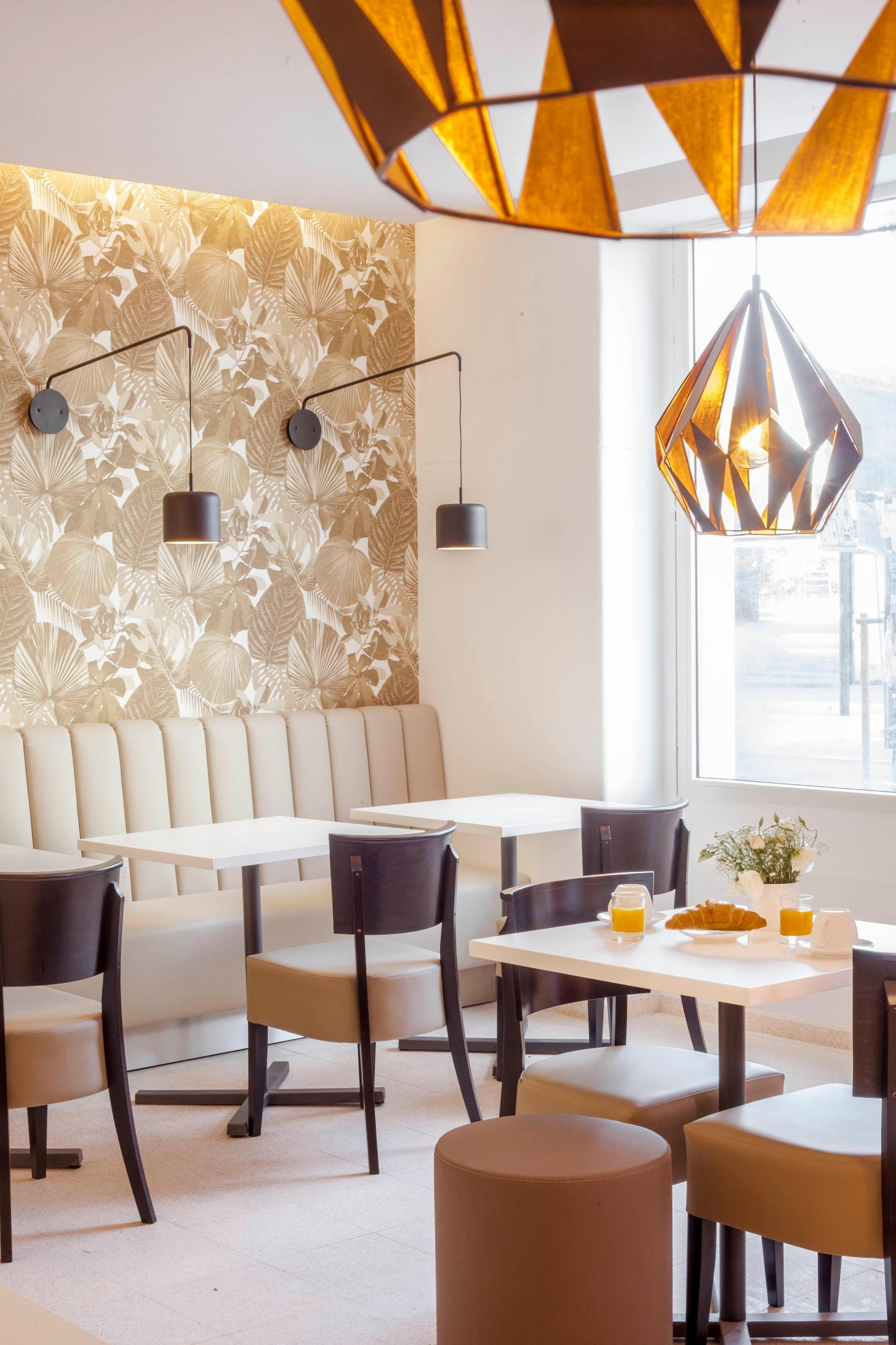 Restaurant Luzeiros Suites