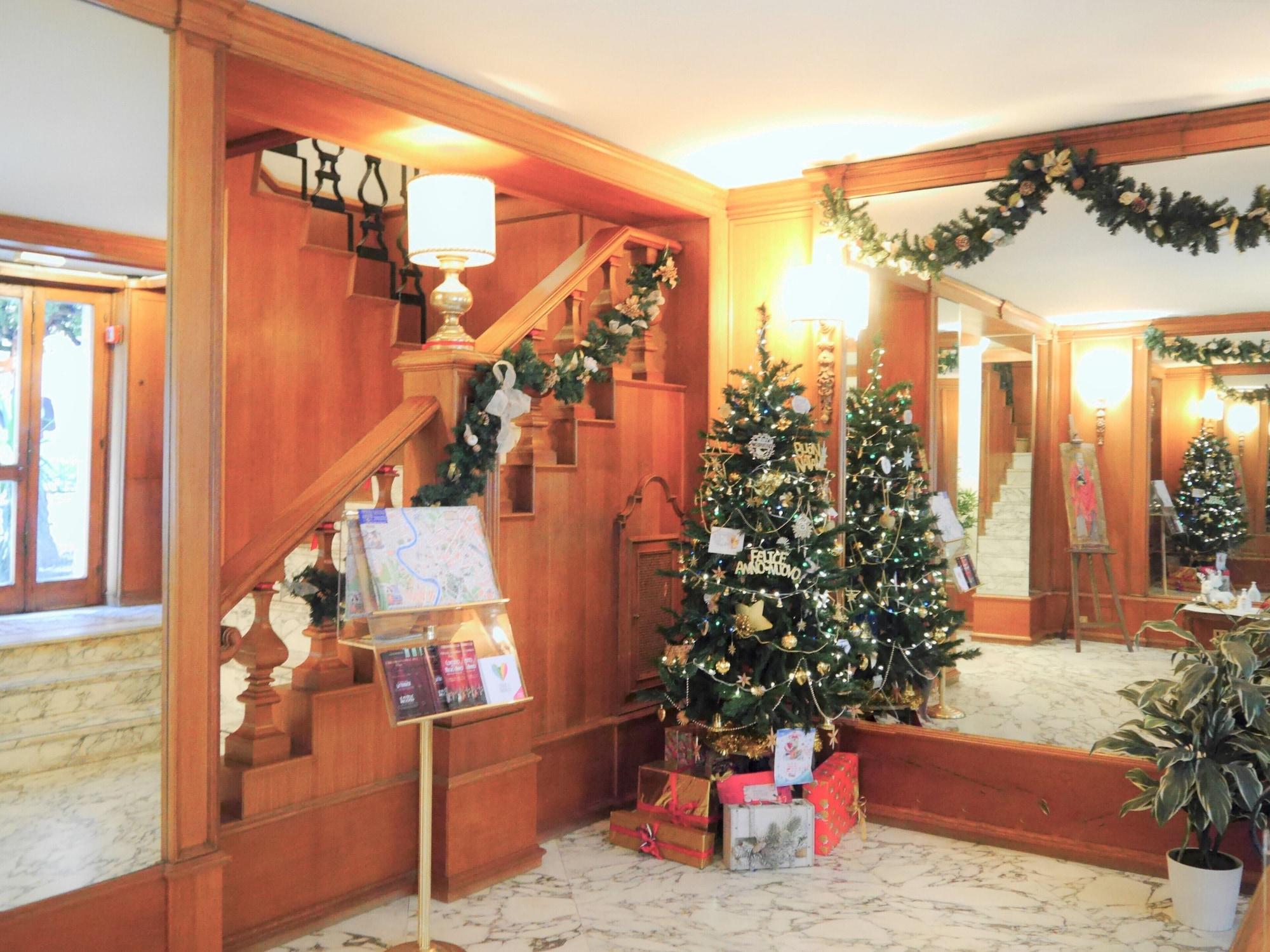 Vista Lobby Hotel San Pietro