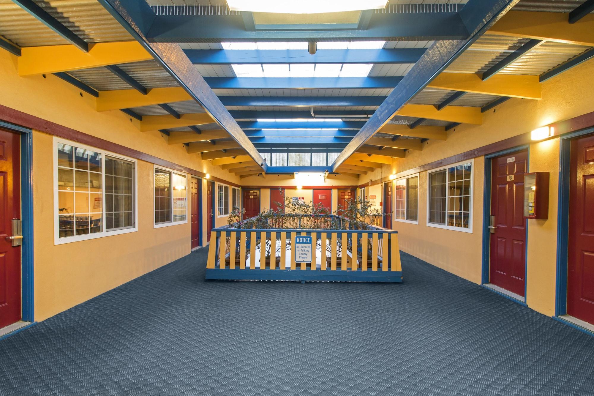 Varios Town House Motel – Historic Old Town Eureka