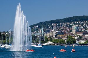 Actividad - Excursión a Zúrich con crucero y chocolate