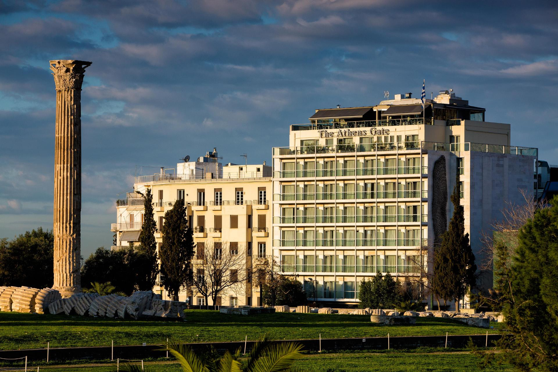 Vista Exterior Athens Gate Hotel