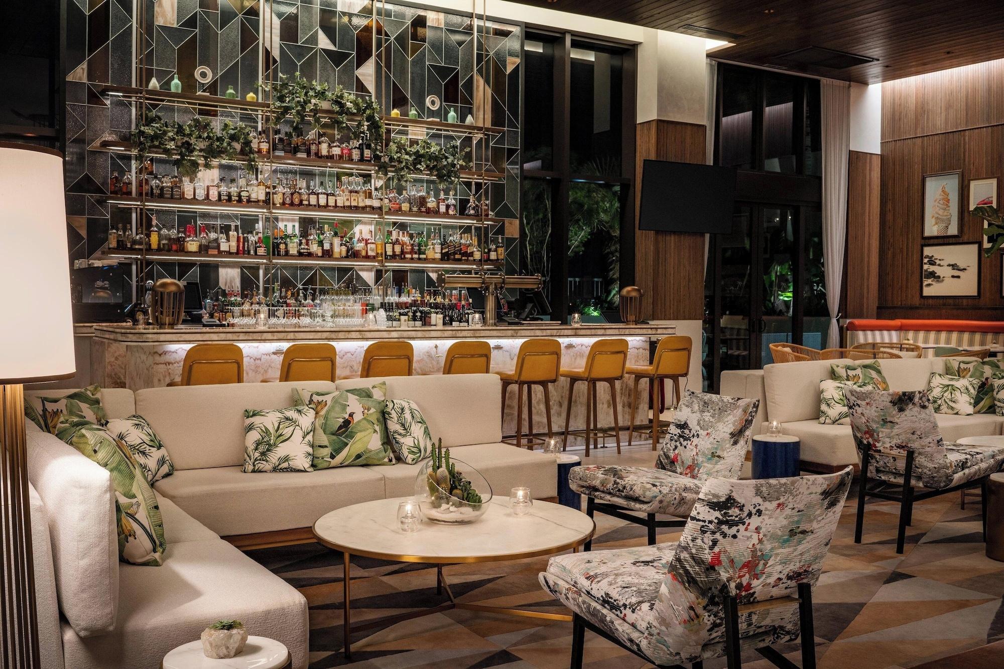 Vista Lobby The Dalmar, Fort Lauderdale, a Tribute Portfolio Hotel