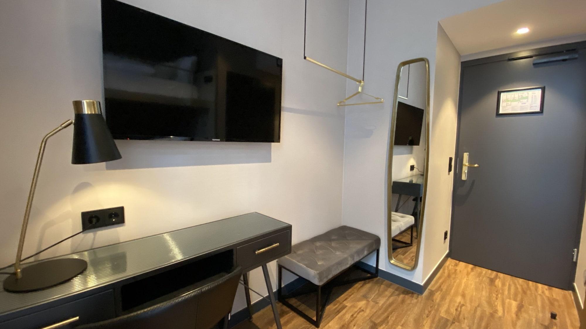 Comodidades do estabelecimento Munich Rooms Hotel