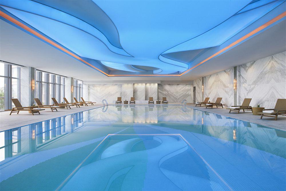 Vista Piscina Courtyard by Marriott Hangzhou Wulin