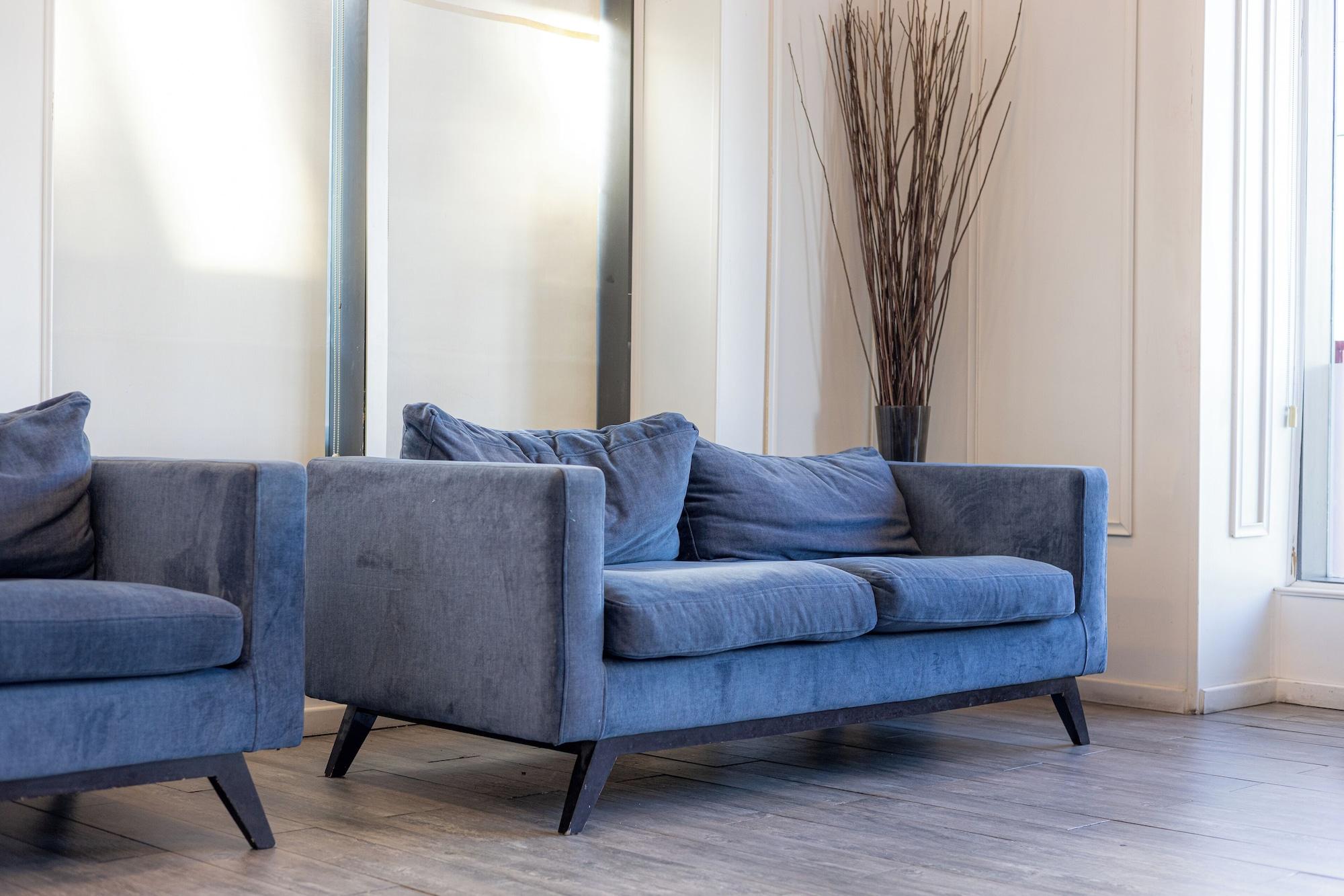 Vista Lobby Weston Suites & Hotel