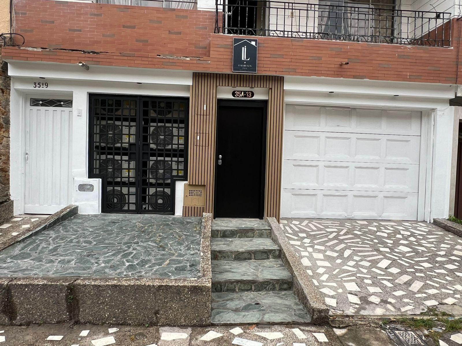 Vista Exterior LAURELES INN
