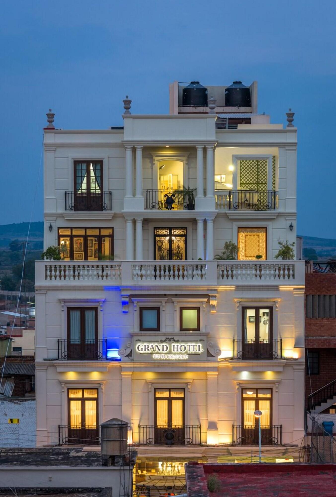 Vista Exterior Grand Hotel, Hotel Boutique Tepatitlán