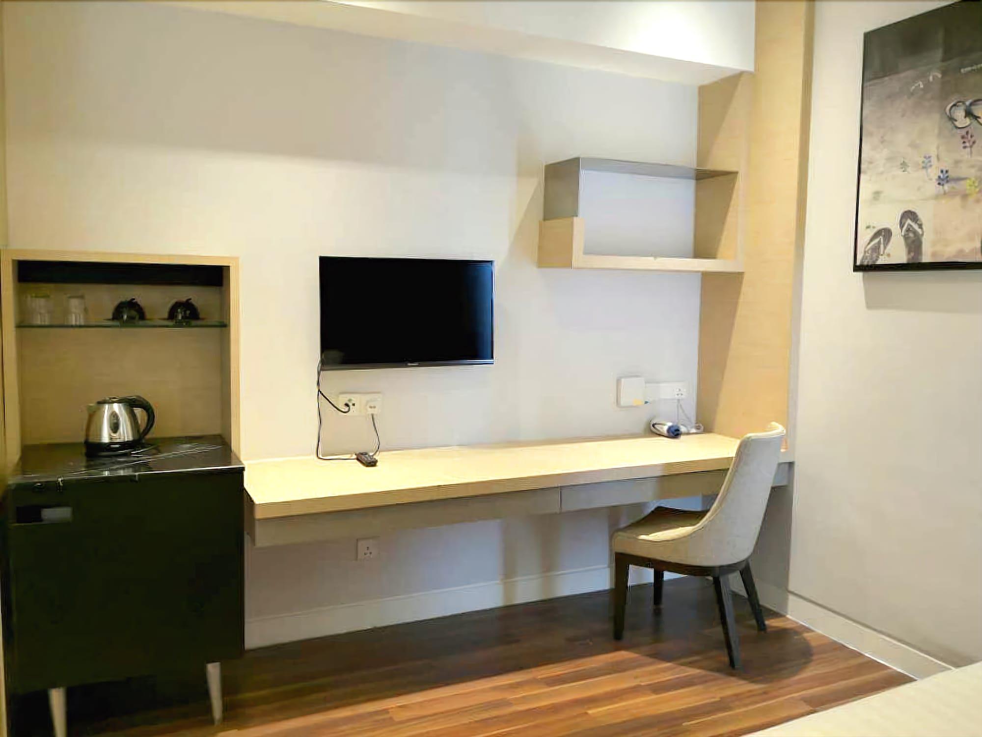 Set de Habitación D'majestic Place by Homes Asian 4