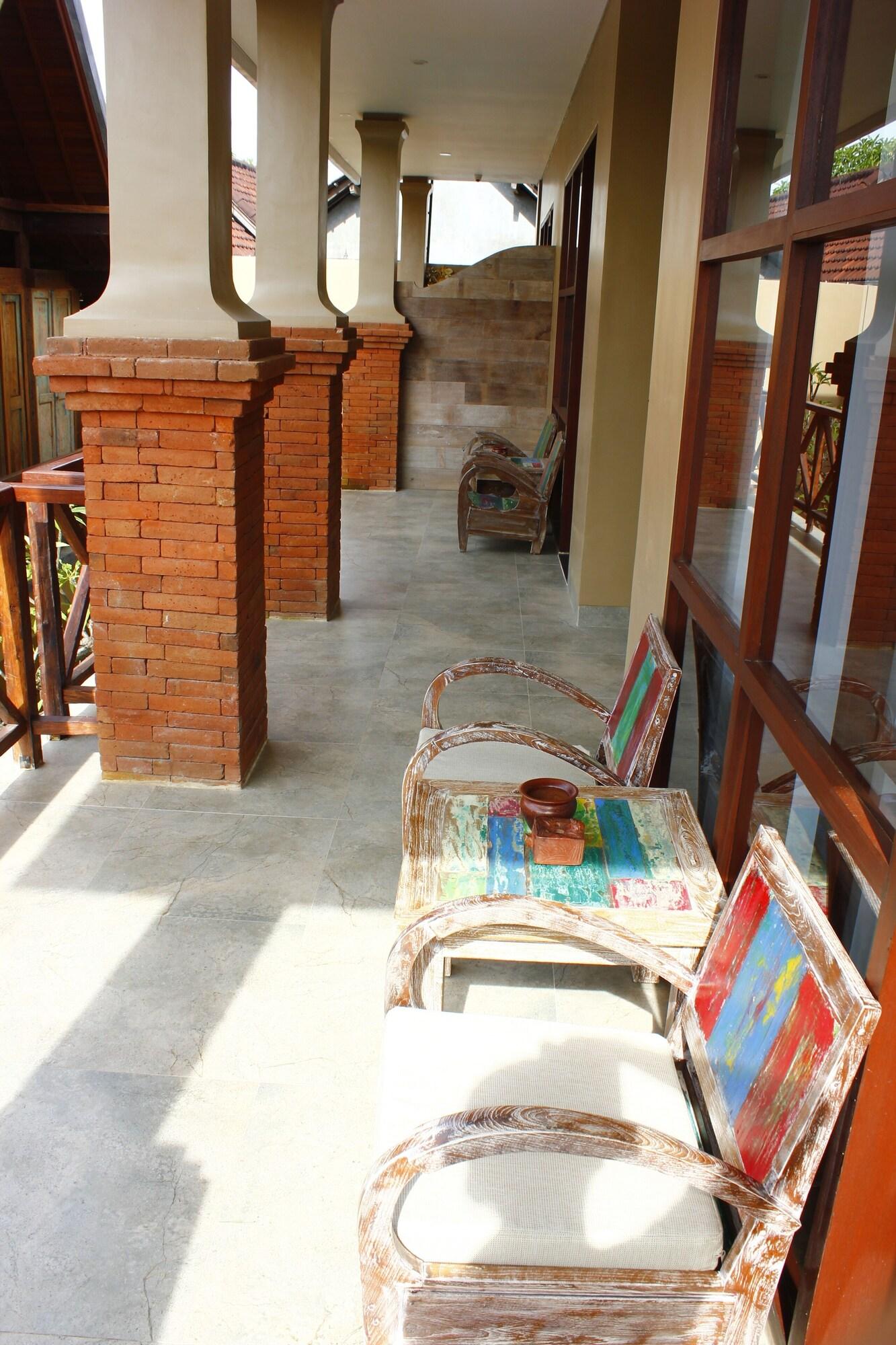 Vista Exterior Merak Village