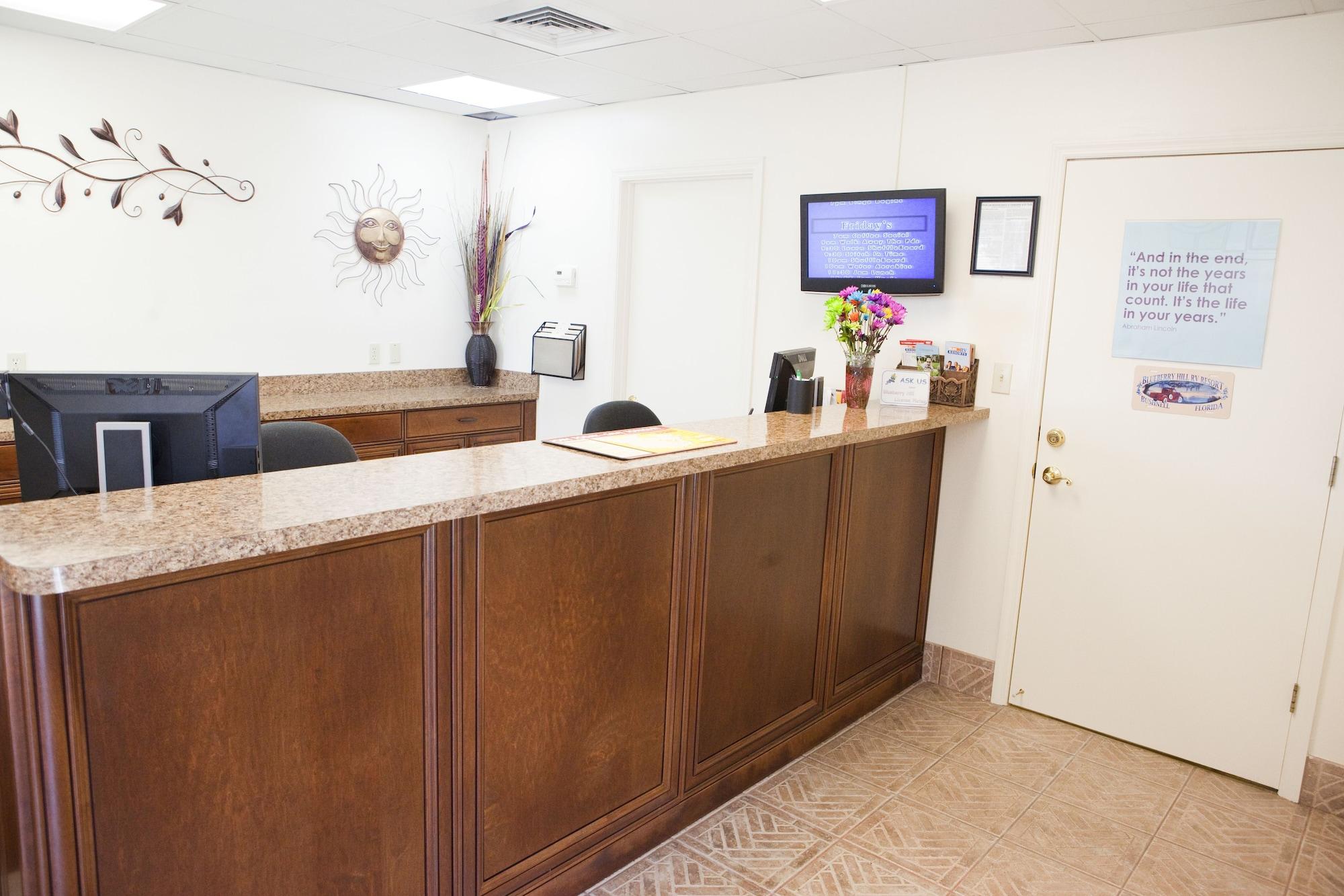 Vista Lobby Blueberry Hill