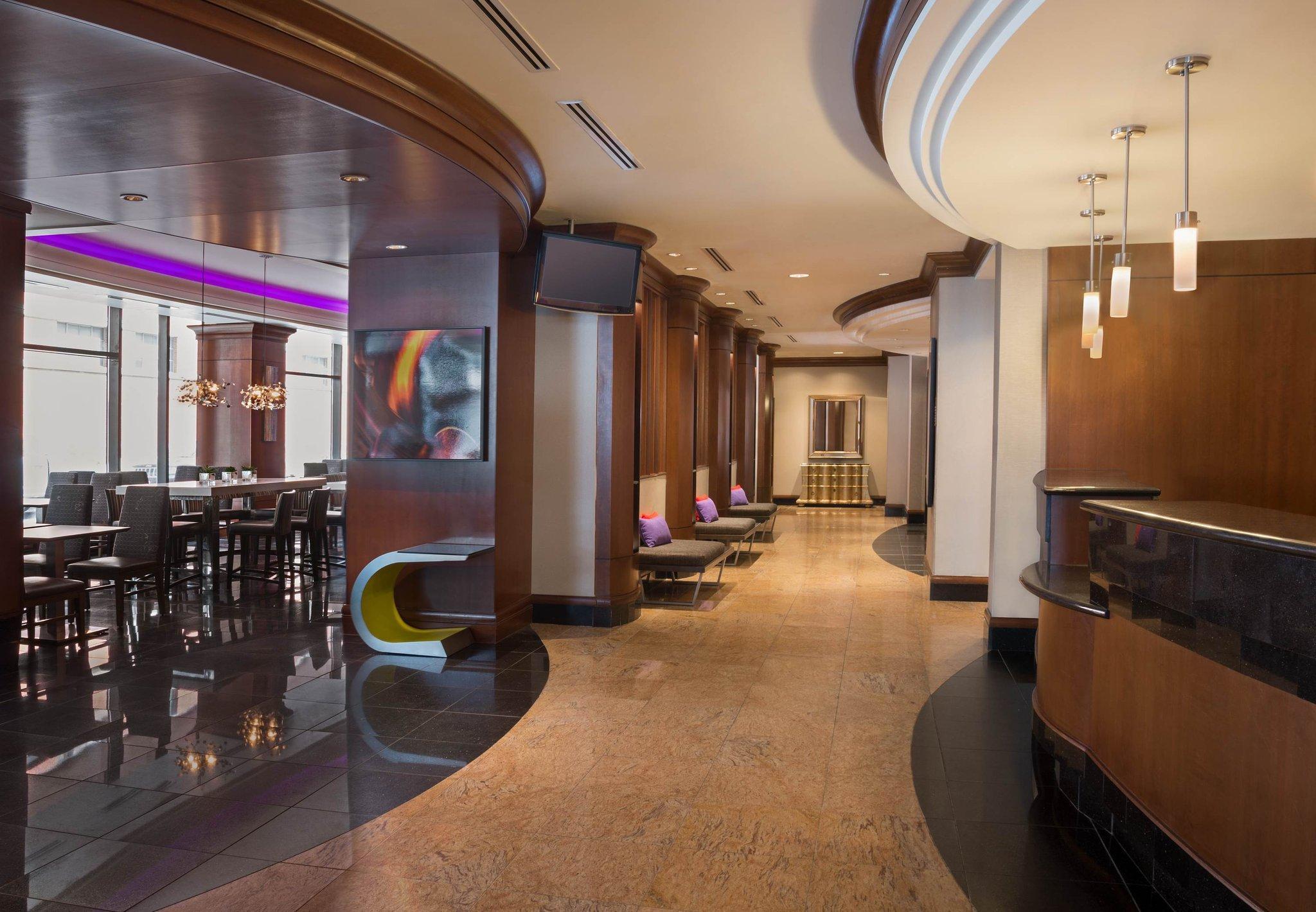 Vista Lobby Residence Inn by Marriott Toronto Downtown / Entertainment District