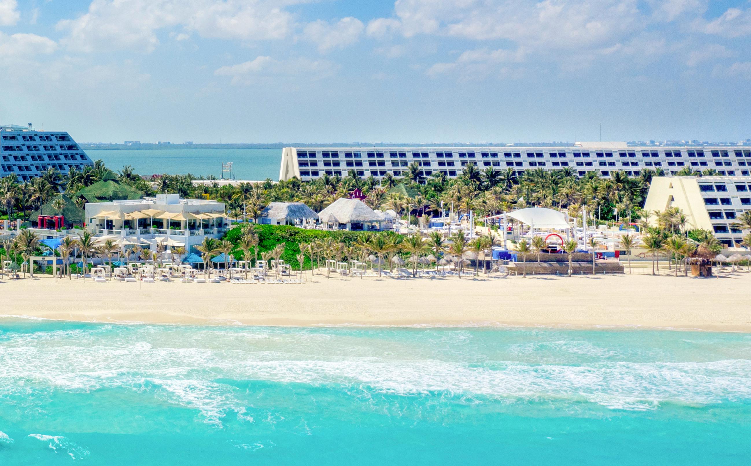 Playa Grand Oasis Cancun All Inclusive