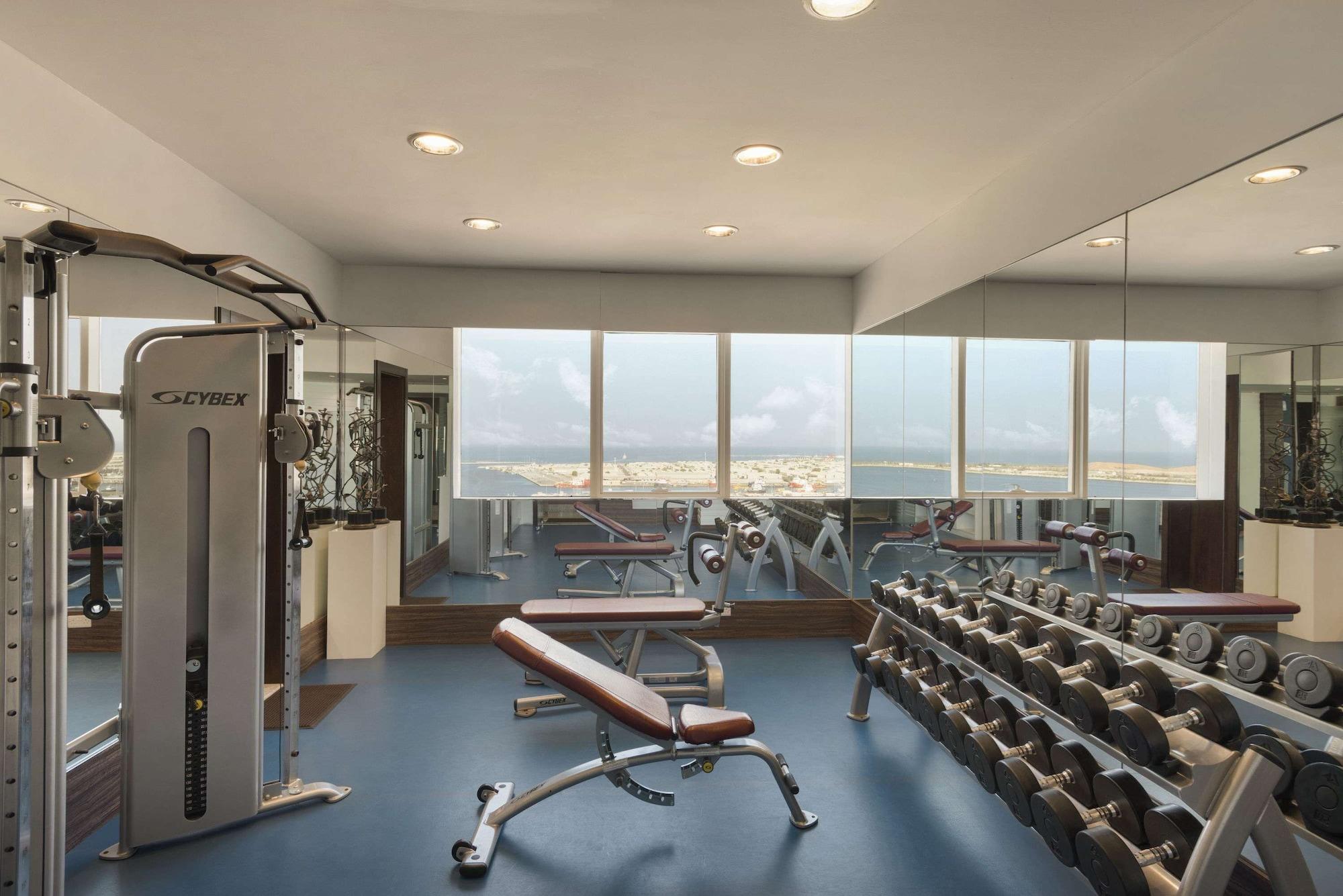 Gimnasio Ramada by Wyndham Abu Dhabi Corniche
