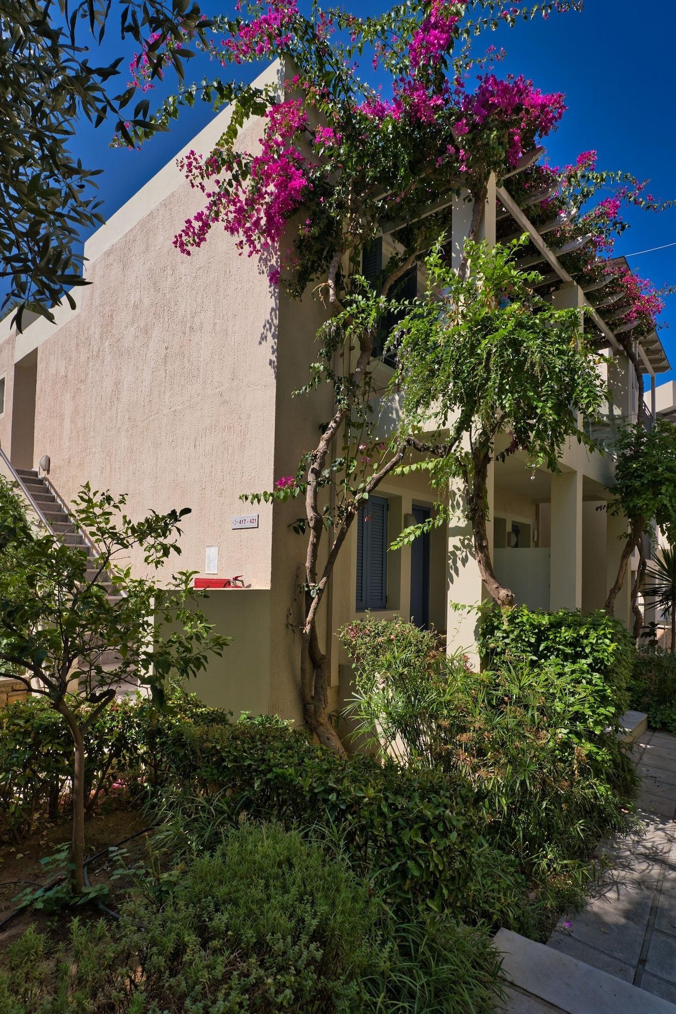 Vista Exterior Pearl Beach Hotel