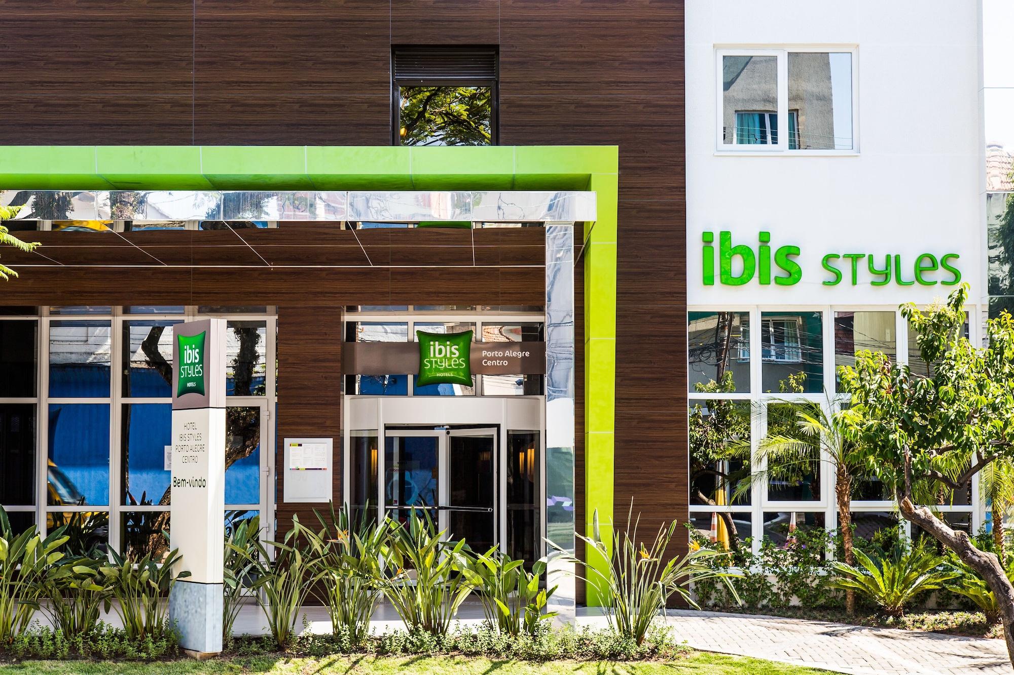 Vista Exterior ibis Styles Porto Alegre Centro