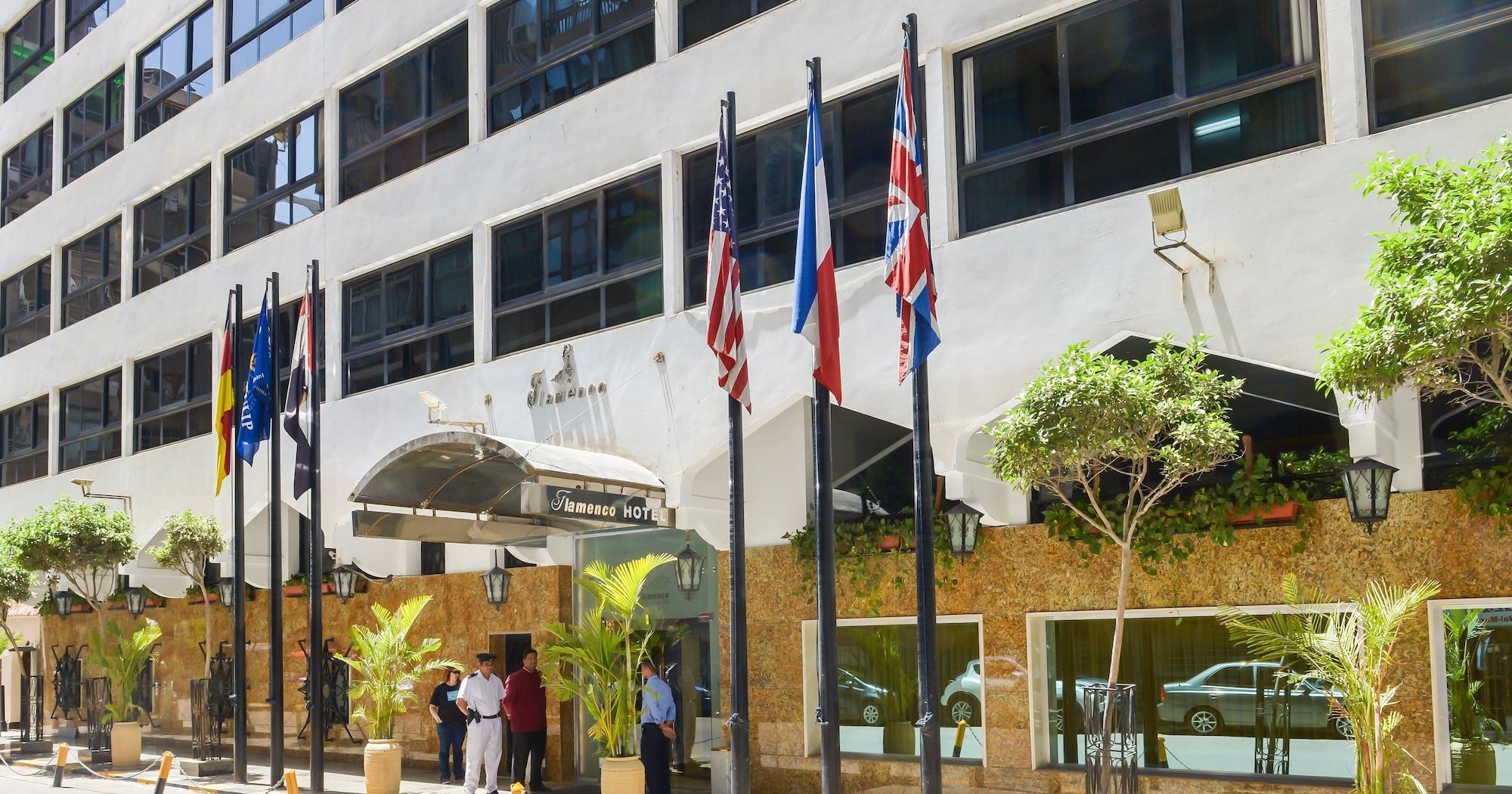 Vista Exterior Flamenco Hotel