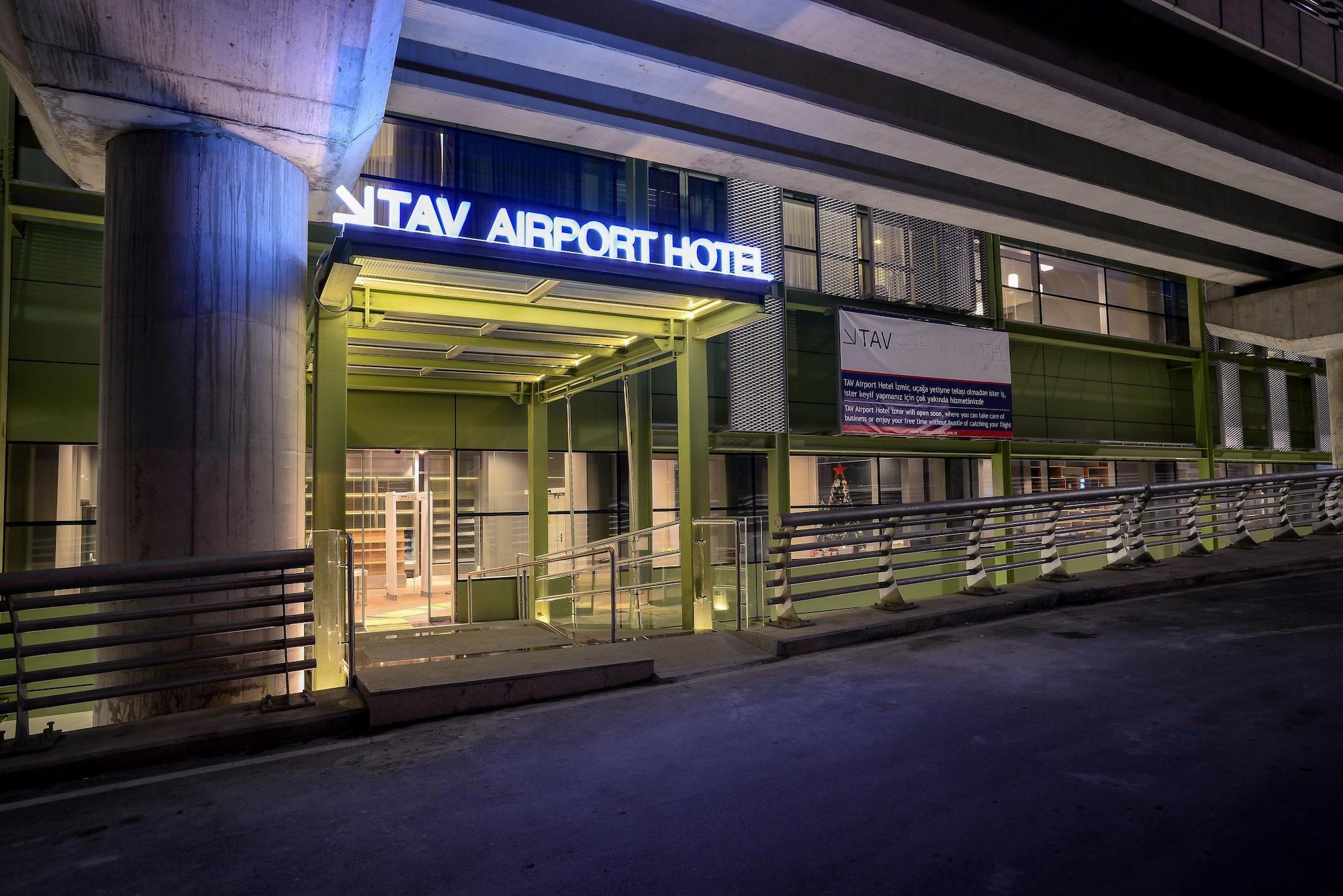 Vista Exterior Tav Airport Hotel Izmir