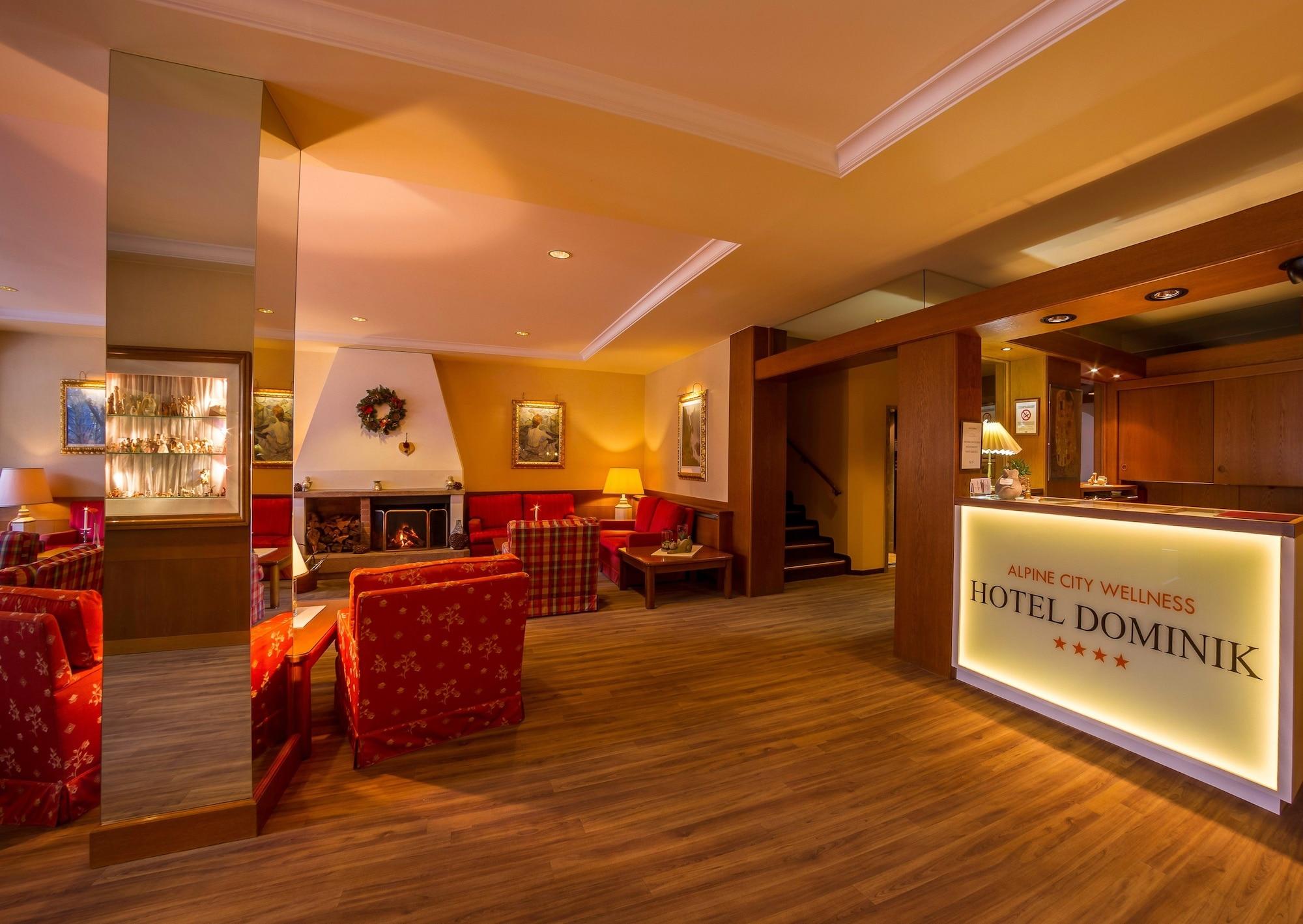 Vista Lobby Dominik Alpine City Wellness Hotel