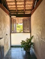 Alquiler Vacacional - Stunning luxury rental in an idyllic ocean-front setting on Prea beach,