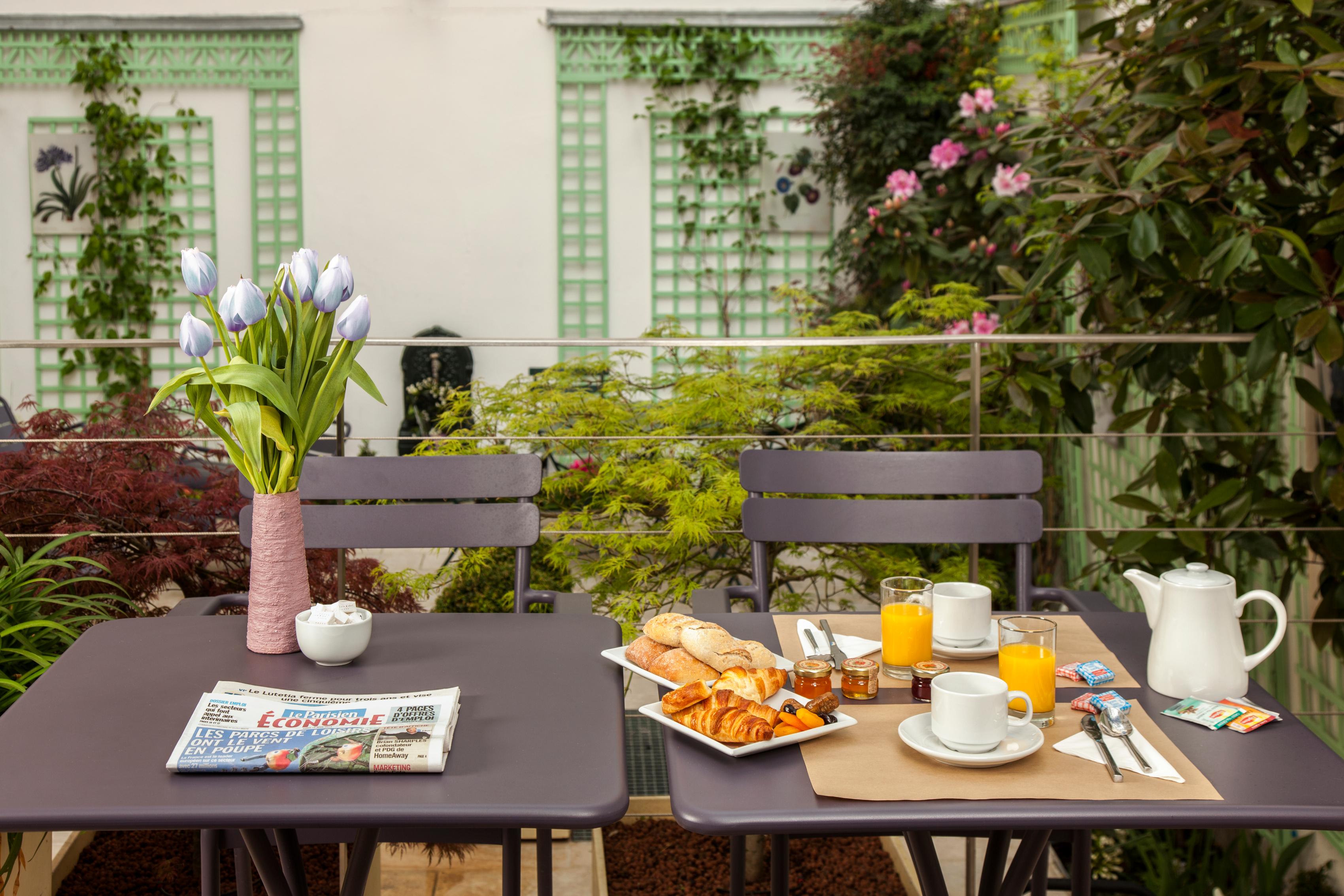 Varios Hôtel Mistral