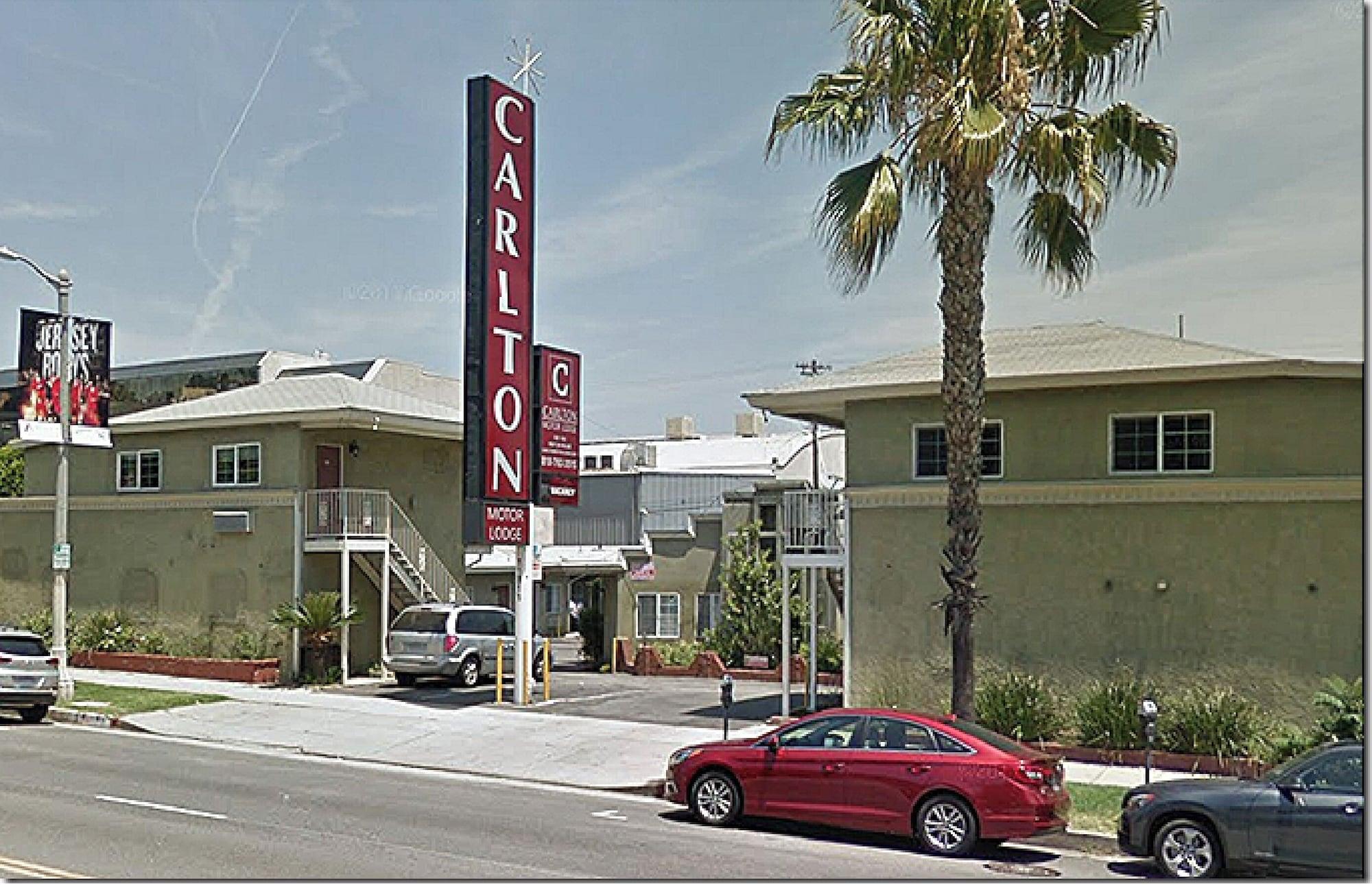 Varios Carlton Motor lodge