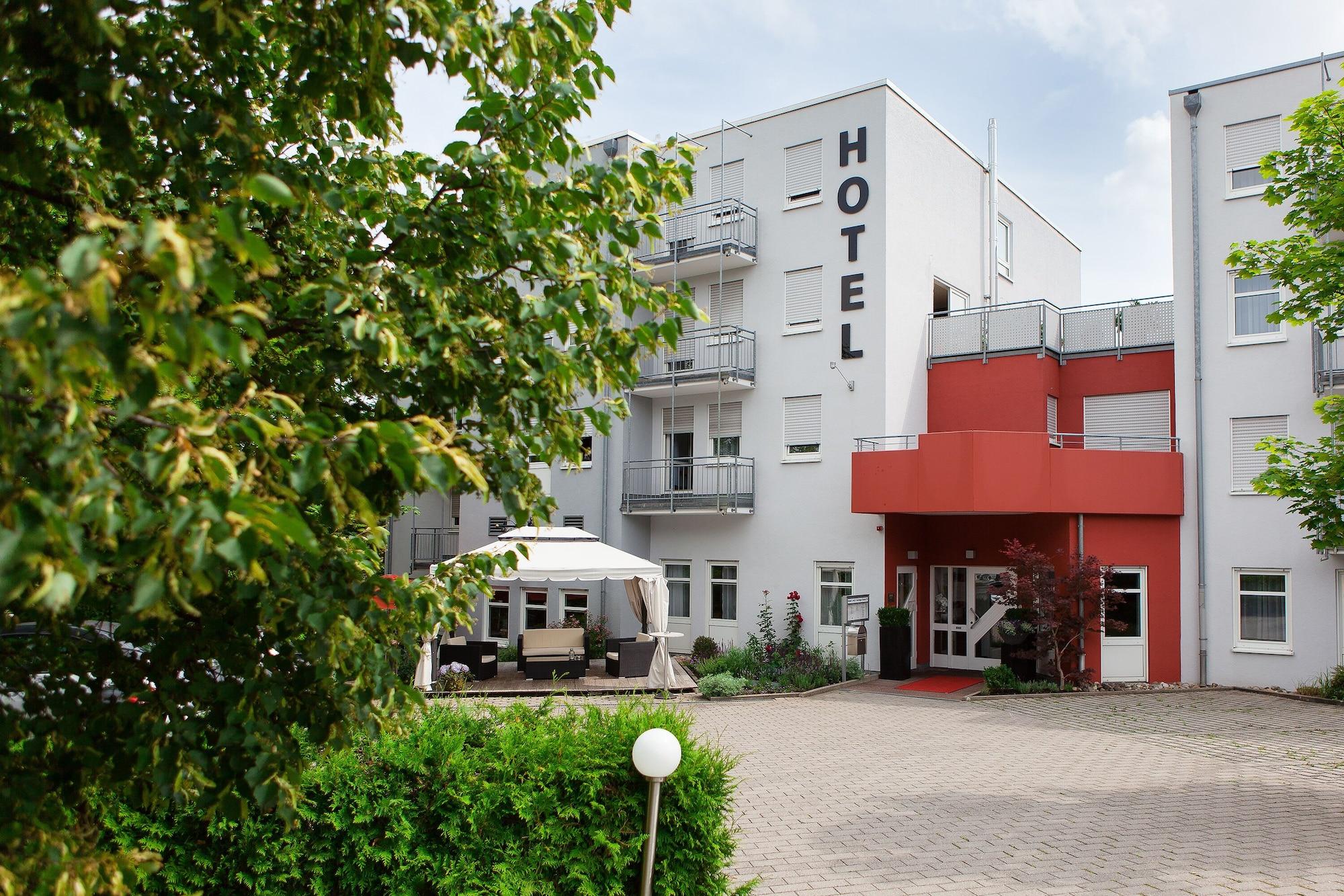 Vista Exterior Centro Hotel U-NO1, Trademark Collection by Wyndham
