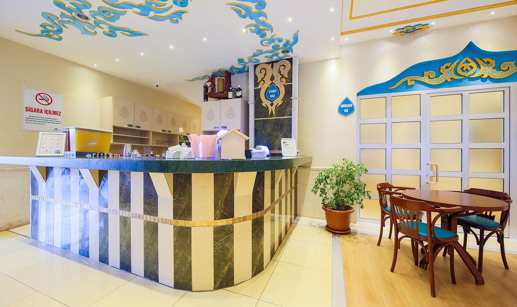 Bar/Salón Daima Biz Hotel