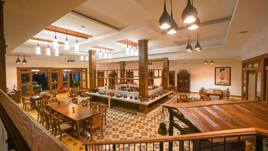 Restaurant Shanaya Resort Malang