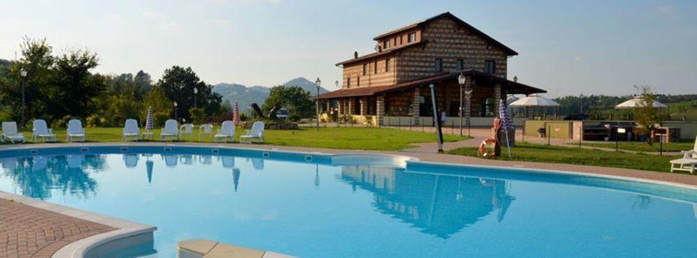 Vista Piscina Monferrato Resort