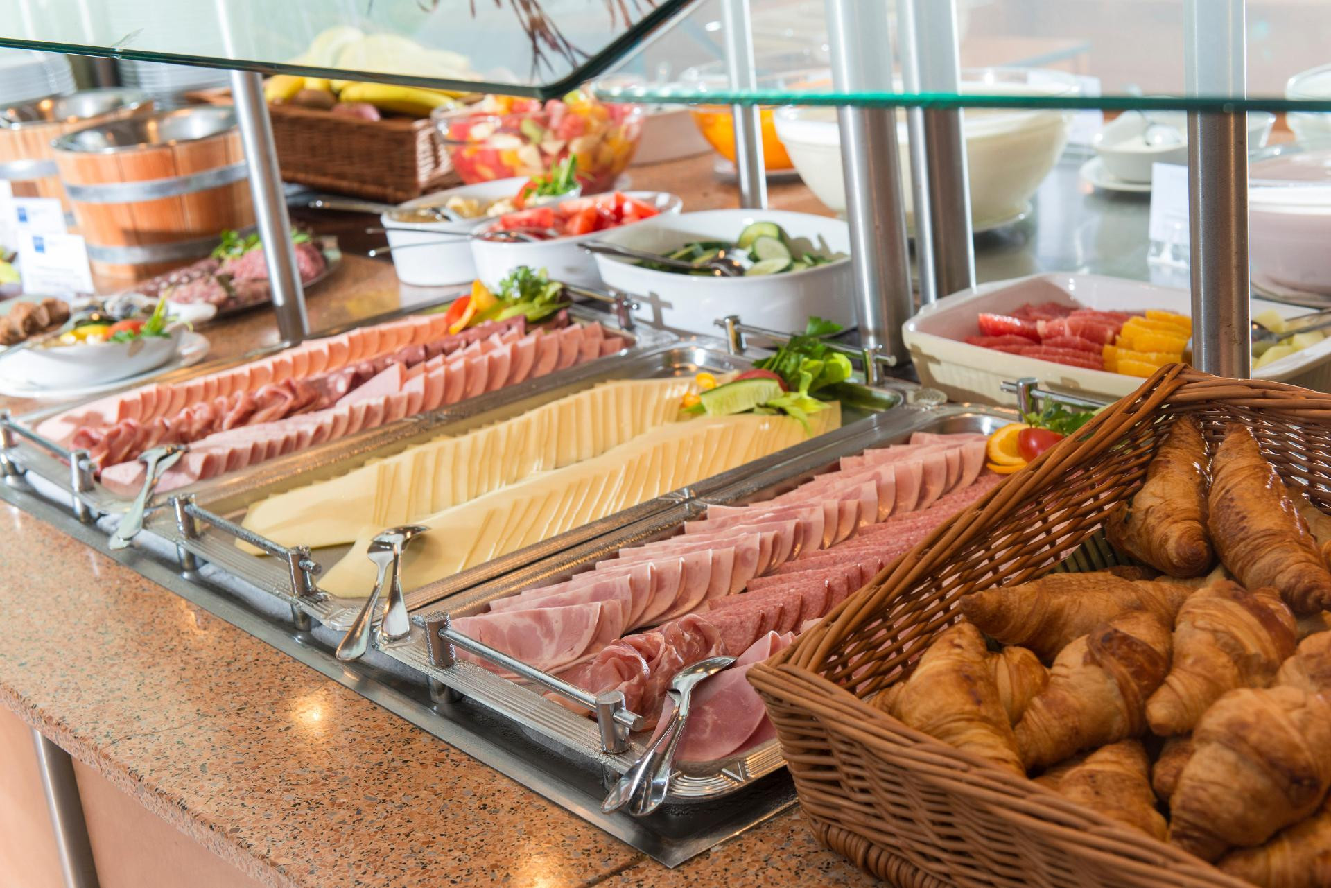 Restaurant Good Morning + Berlin City East