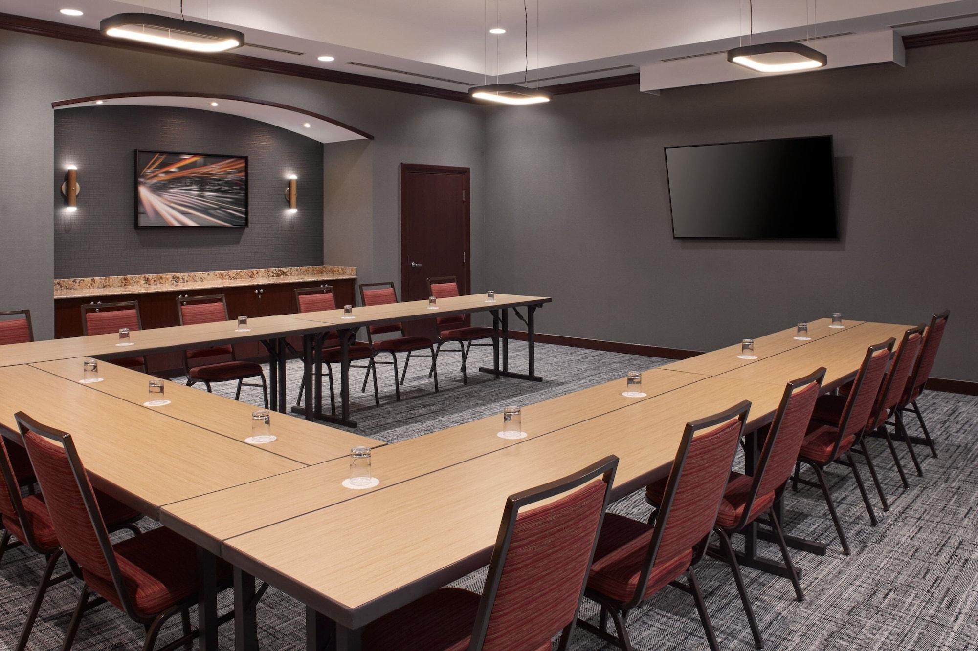 Sala de Reuniones Courtyard by Marriott Mississauga - Airport Corporate Centre West