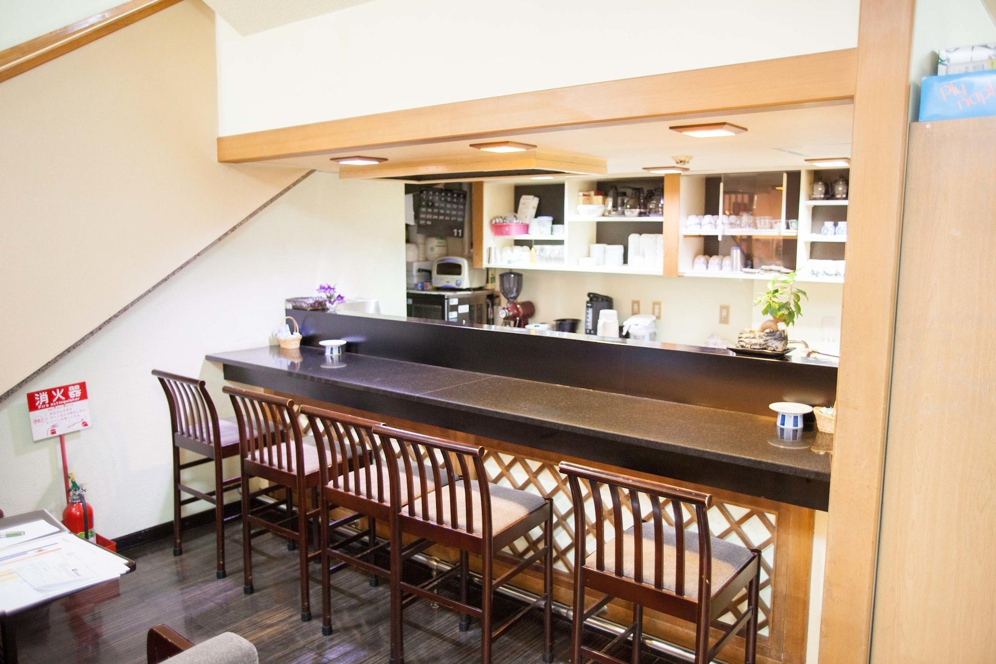 Bar/Salón Nakamuraya Ryokan