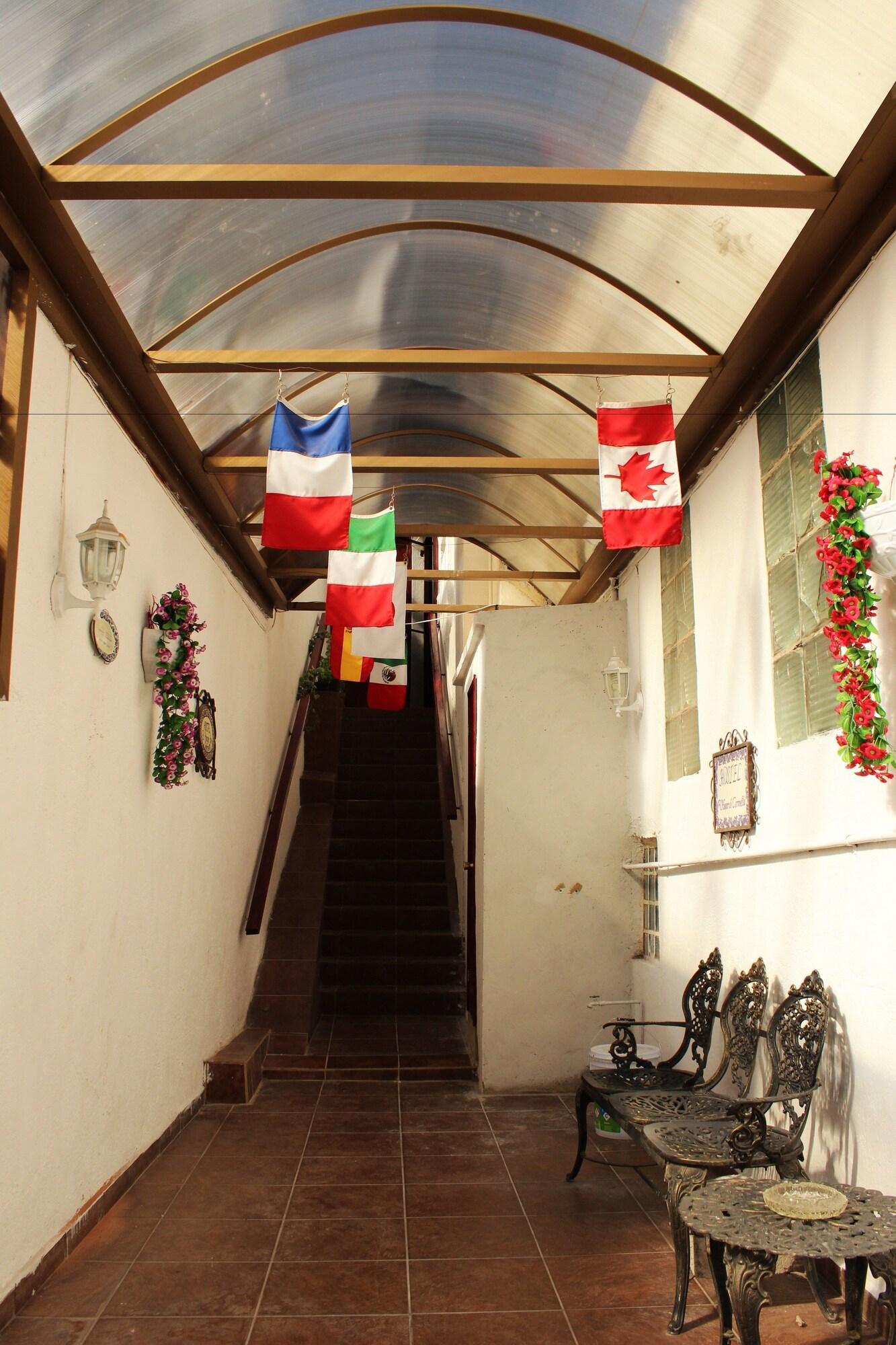 Varios Hostel El Hogar de Carmelita