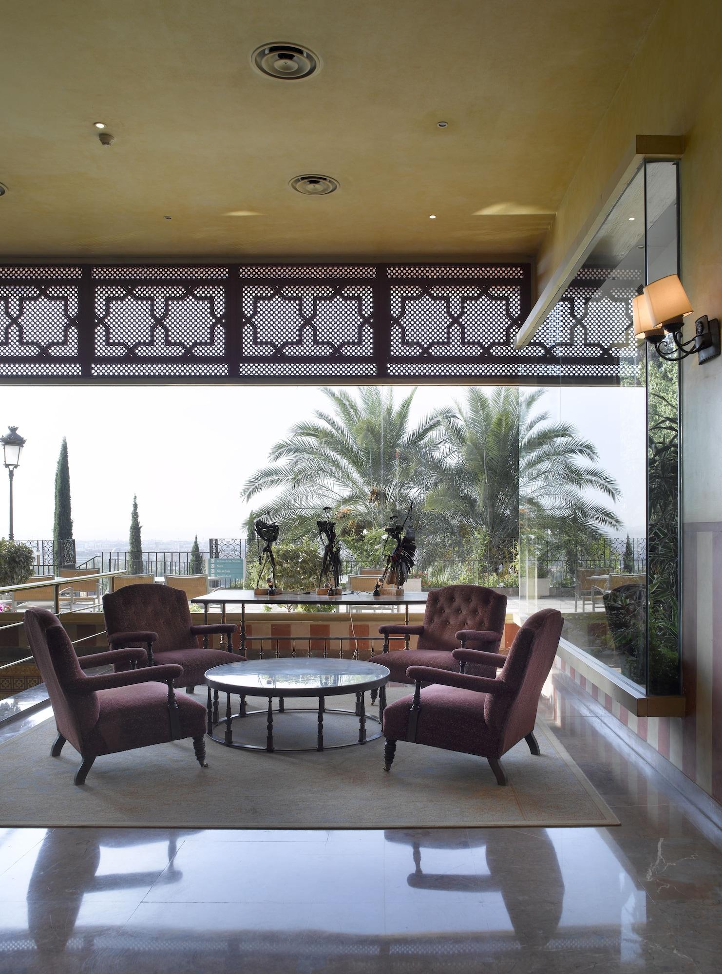 Vista Lobby Parador De Cordoba