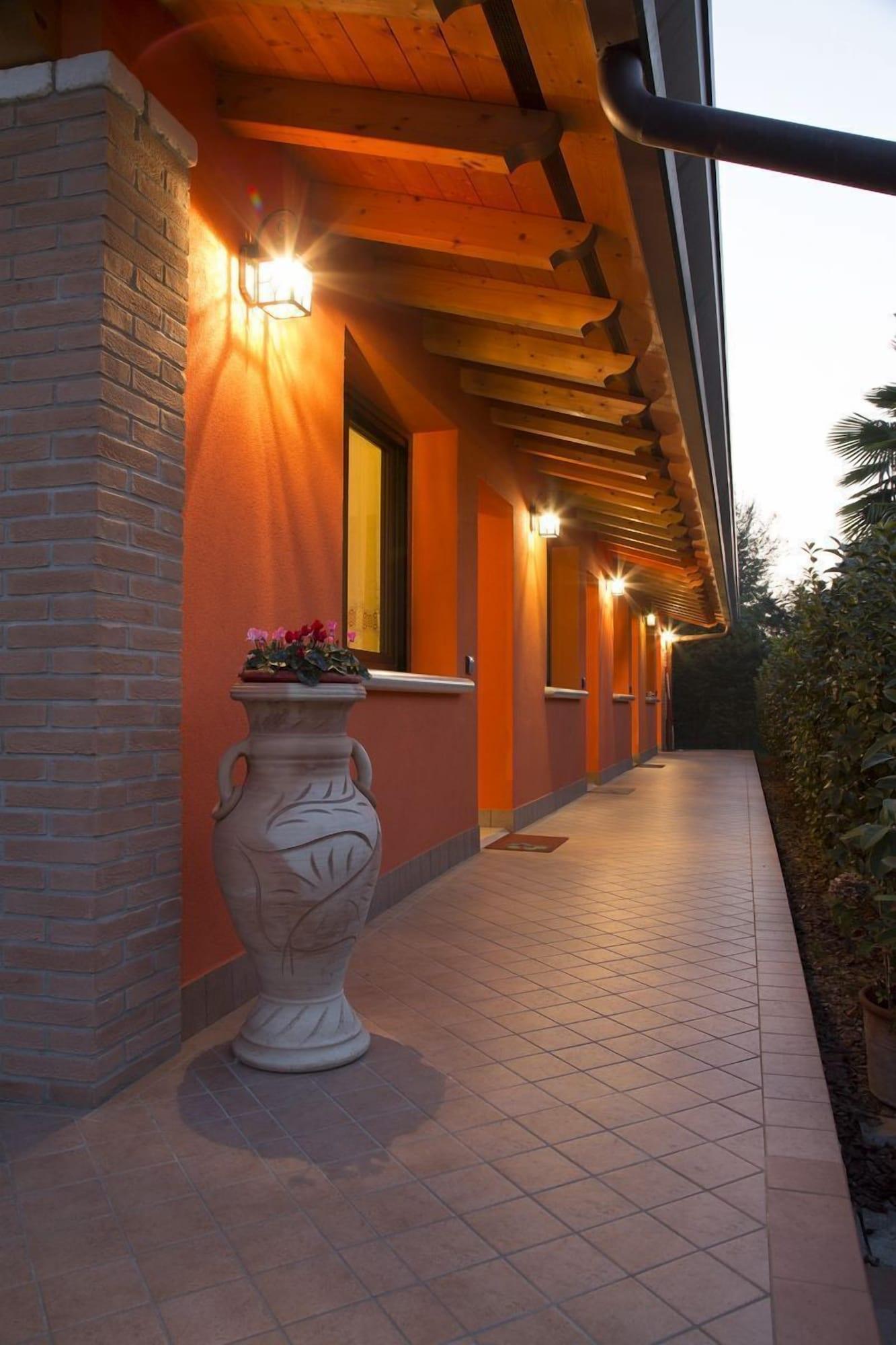 Vista Exterior Agriturismo Da Merlo