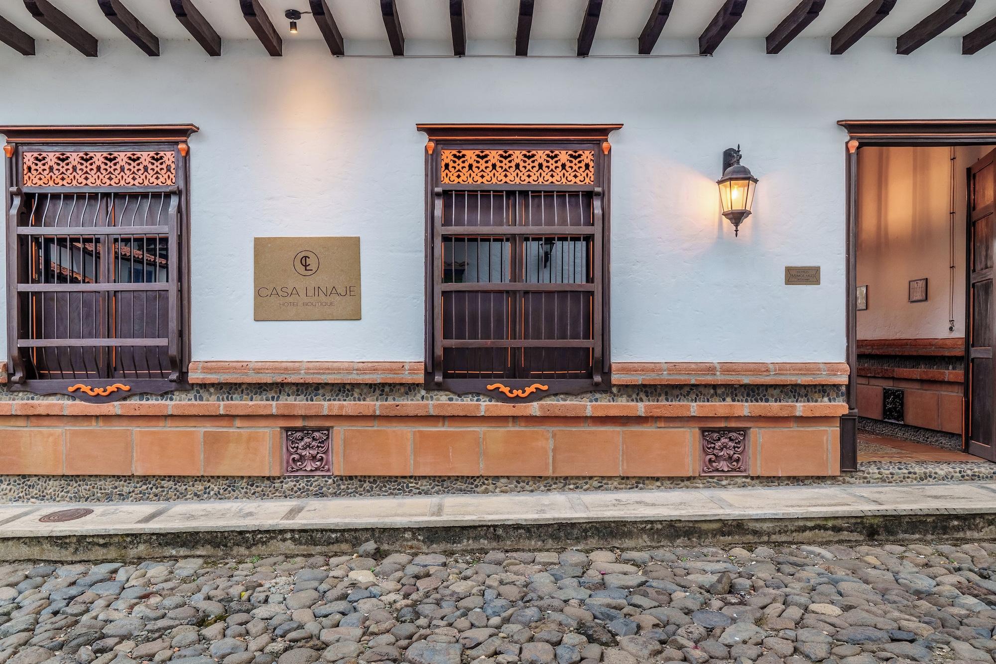Vista Exterior Casa Linaje Hotel Boutique - Cauca Viejo - Mayores de 10 años