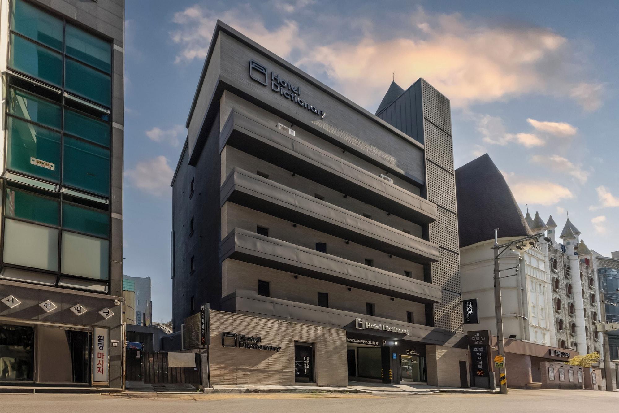 Vista Exterior Cheongju Hotel Dictionary