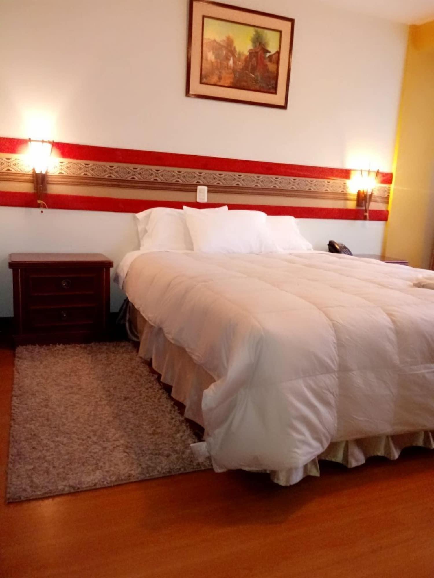 Varios Europa Hotel Exclusive