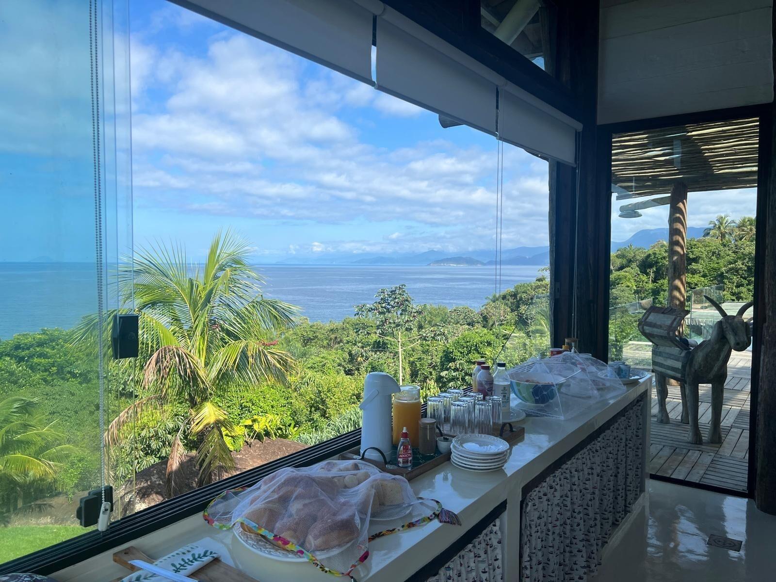 Restaurant Blow Show Casa III Guest House